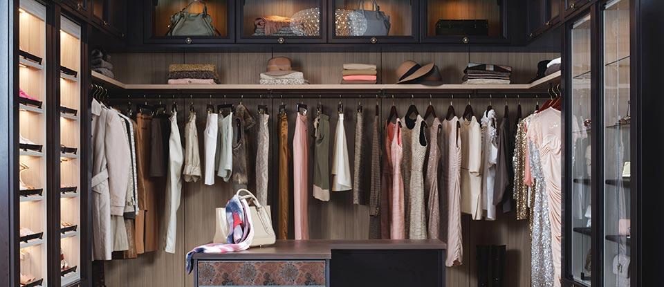 Closet Organizers: How to store designer handbags